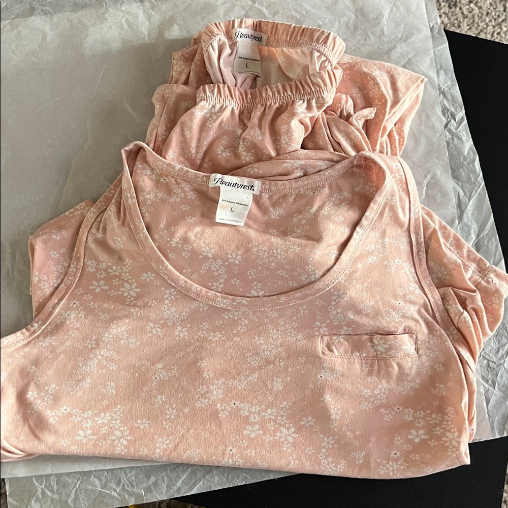 Beauty rest Large Light Pink Floral Pajama Set